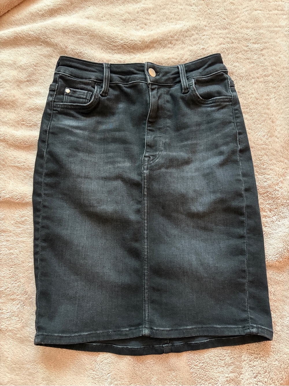 H&M True to You Midi Skirt Black Denim Pencil Skirt with Front Pocket Detail